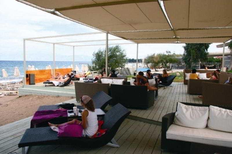Ionian Beach Hotel Kalamaki  Exterior foto