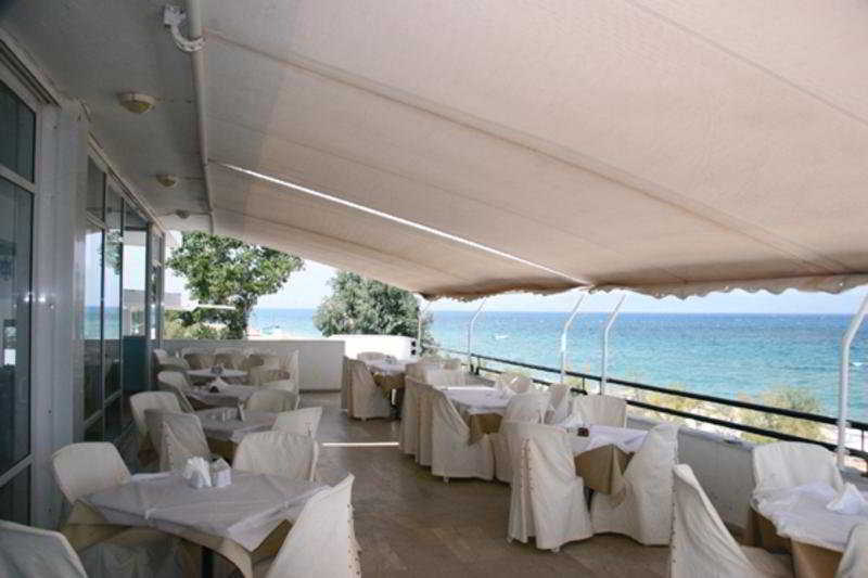 Ionian Beach Hotel Kalamaki  Exterior foto